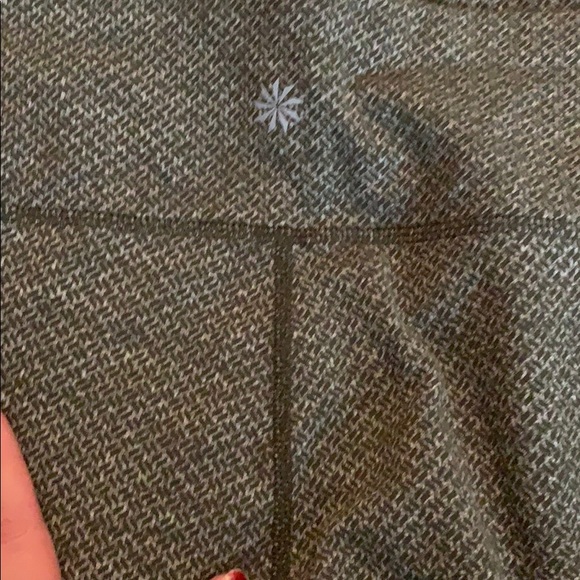 Athleta criss cross drifter legging - Picture 5 of 6